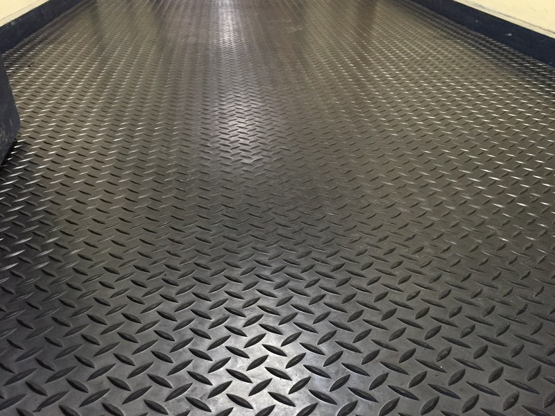 Diamond Tread Safety Flooring Linear Metre - Rubber Co