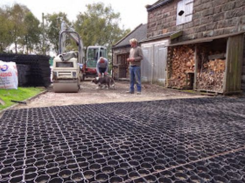 Anti Fatigue Rubber Workshop Mat Tile with Drainage Holes C - Rubber Co